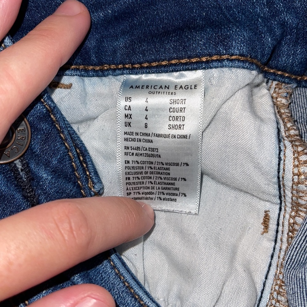 American Eagle Distressed Hi-Rise Jeggings - Picture 7 of 7